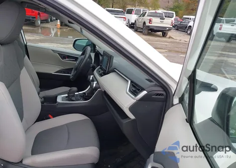 2022 Toyota Rav4 Xle из США, поврежденный, VIN 2T3P1RFV3NC289317